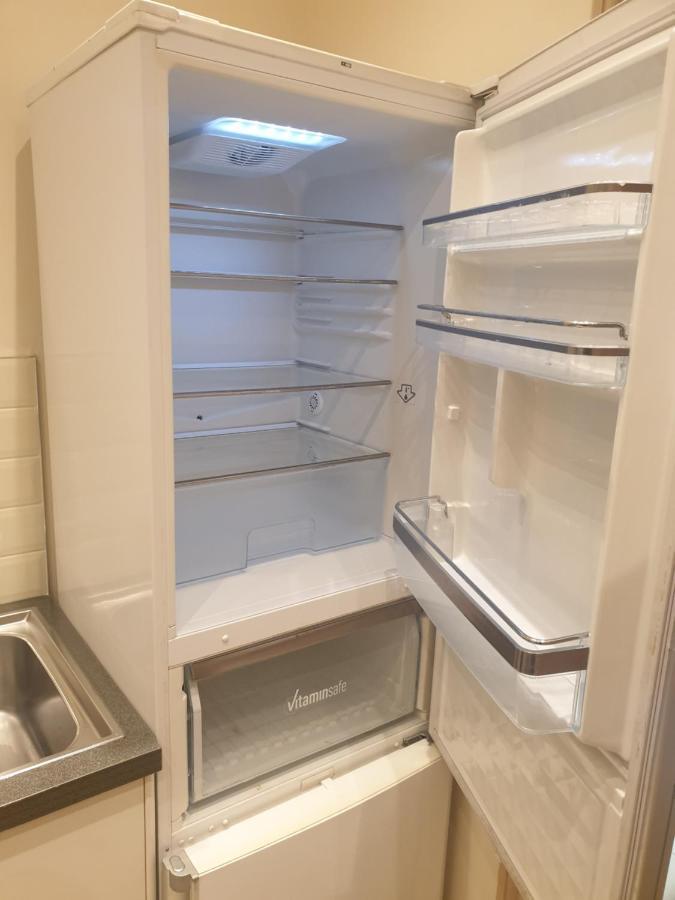 London Luxury Apartments 4 Min Walk From Ilford Station, With Free Parking Free Wifi Exterior foto